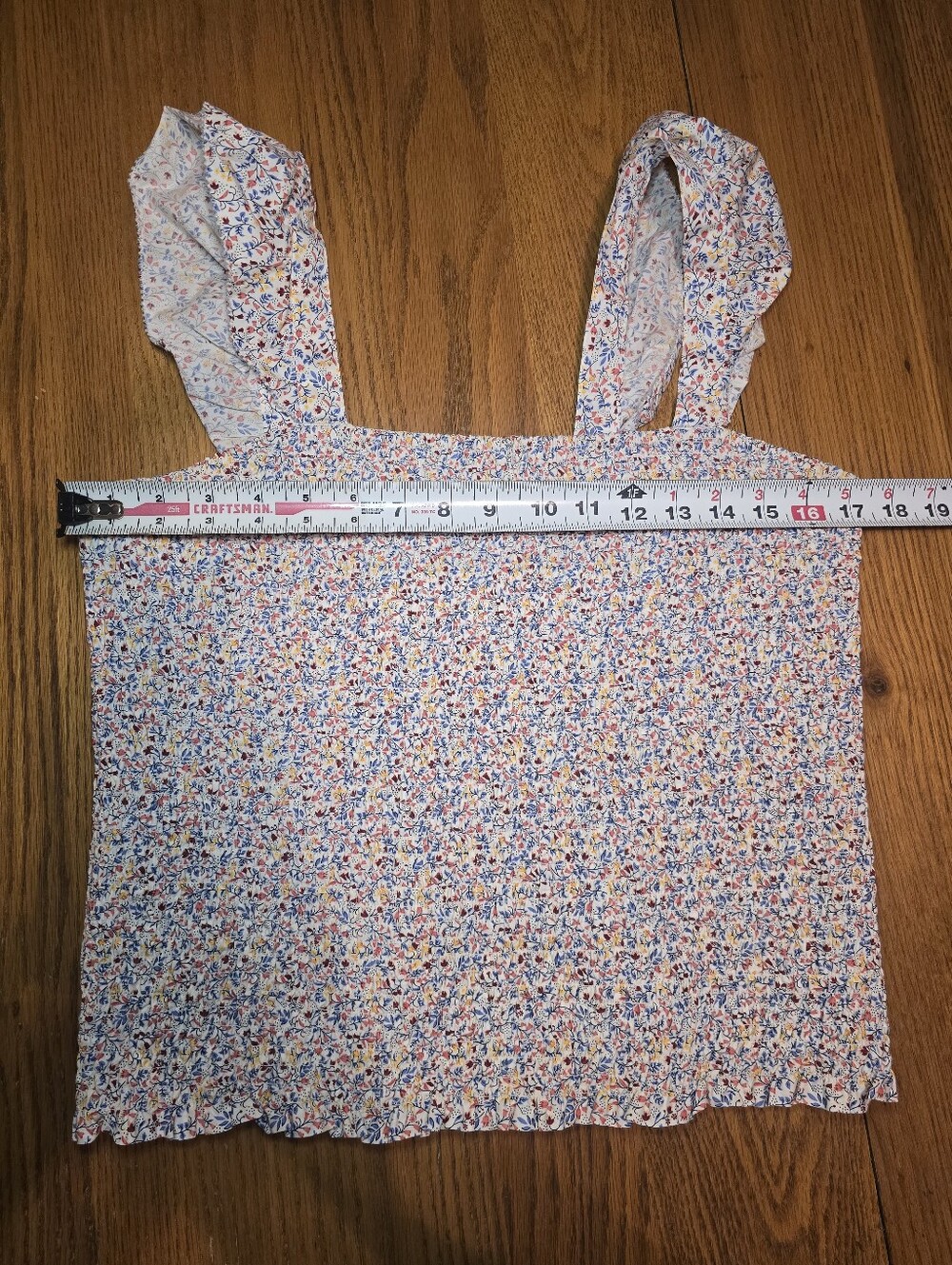 Old Navy Ruched Stretch Bodice Floral Cropped Flutter Sleeve Blouse Top Large - Picture 6 of 10